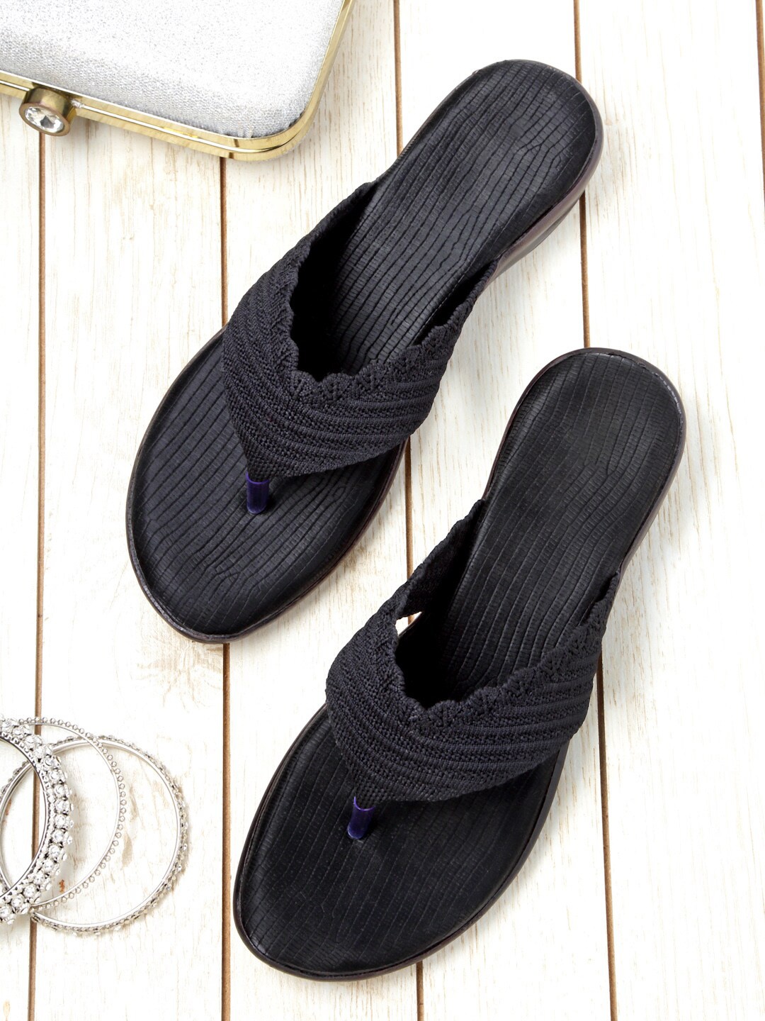 

DEAS Women Black Ballerinas with Bows Flats