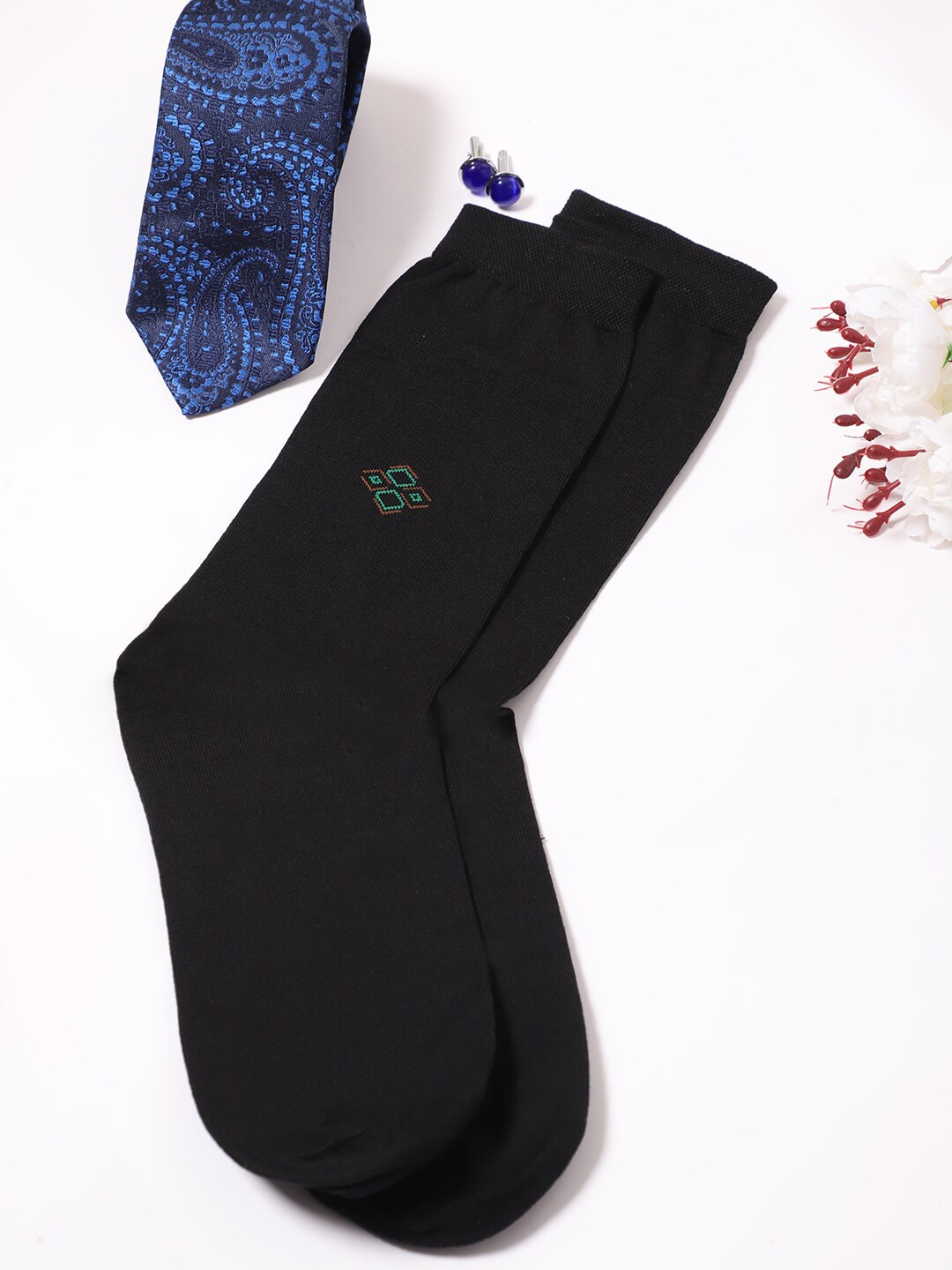 

Cantabil Men Black Solid Pack Of 5 Socks