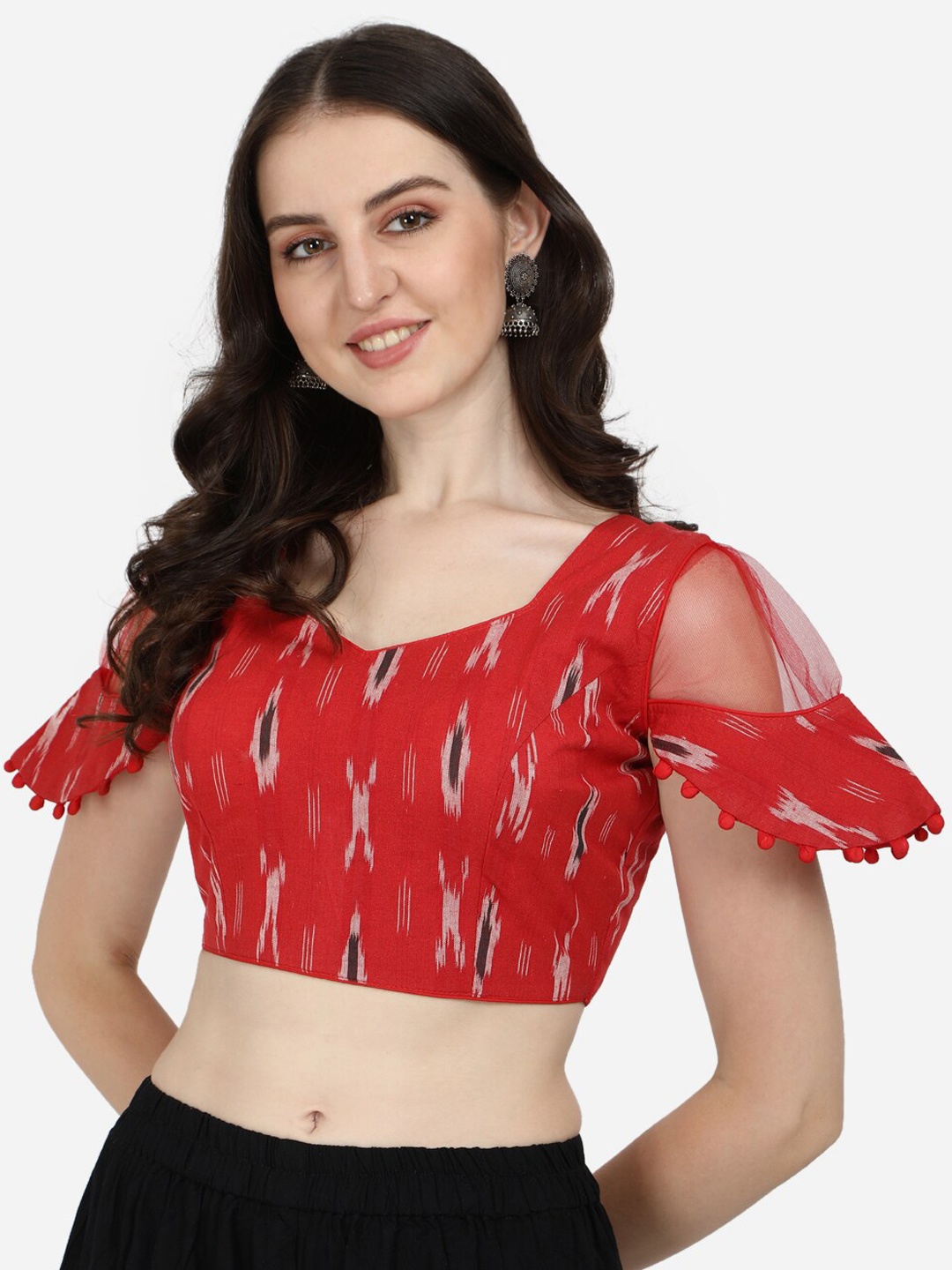 

Amrutam Fab Women Red Ikat Printed Cotton Saree Blouse