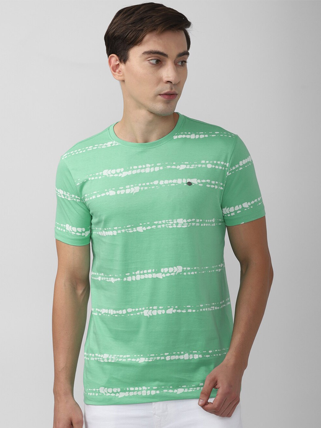 

VAN HEUSEN DENIM LABS Men Green Typography Printed T-shirt