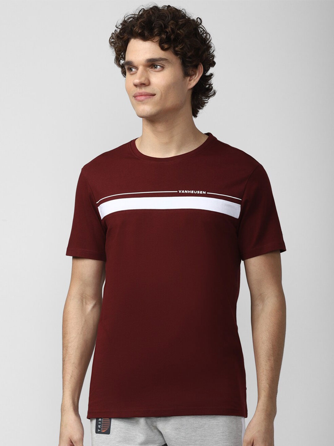 

Van Heusen Flex Men Maroon Typography Slim Fit Yoga T-shirt