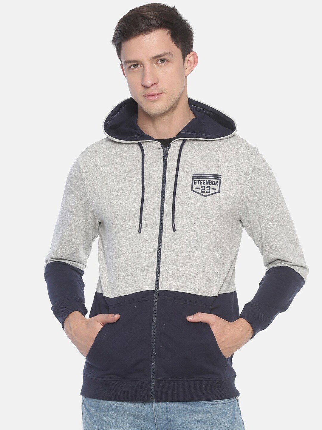 

Steenbok Men Grey Colourblocked Hooded Sweatshirt