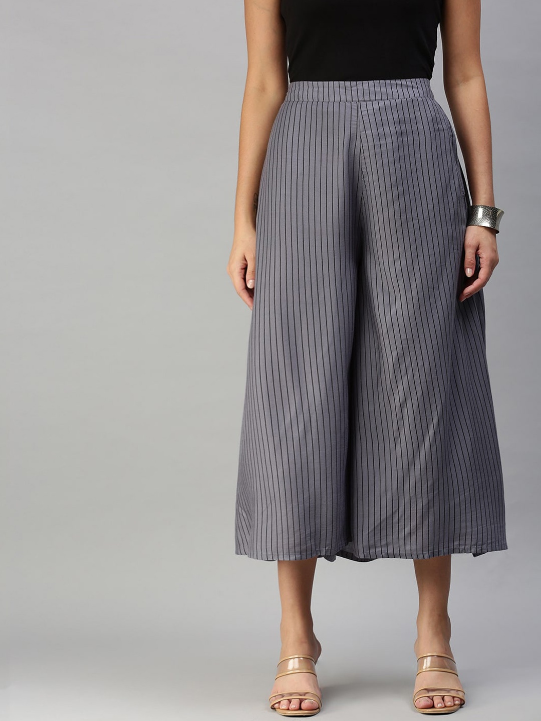 

De Moza Women Grey Striped Loose Fit Culottes Trousers