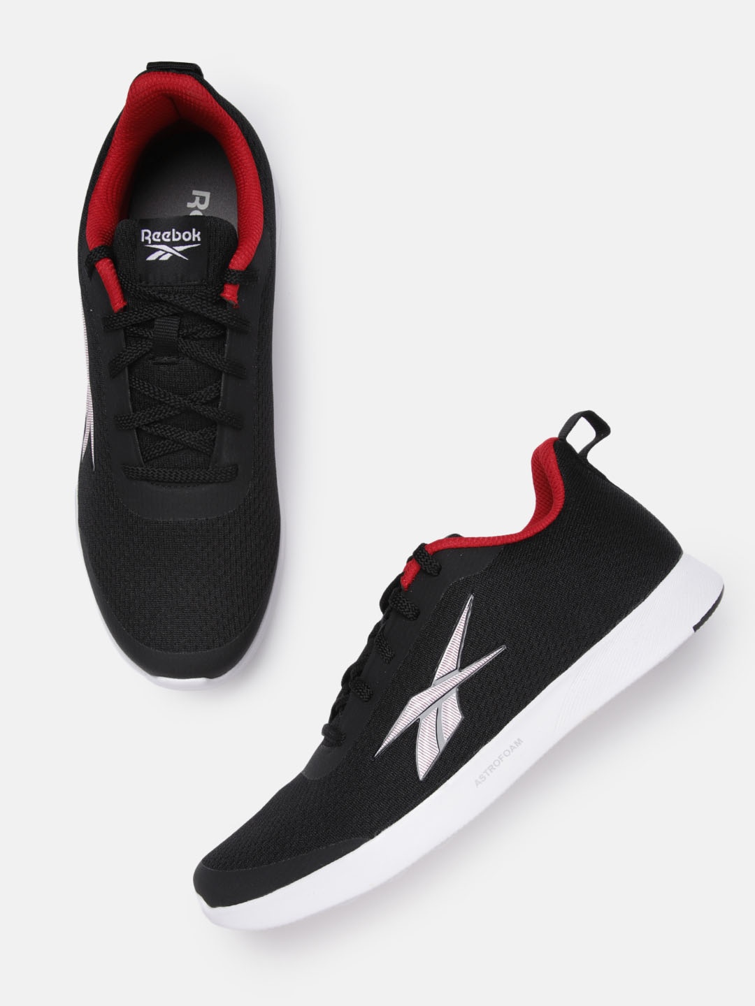 

Reebok Men Black & White Woven Design Lunar Walking Shoes