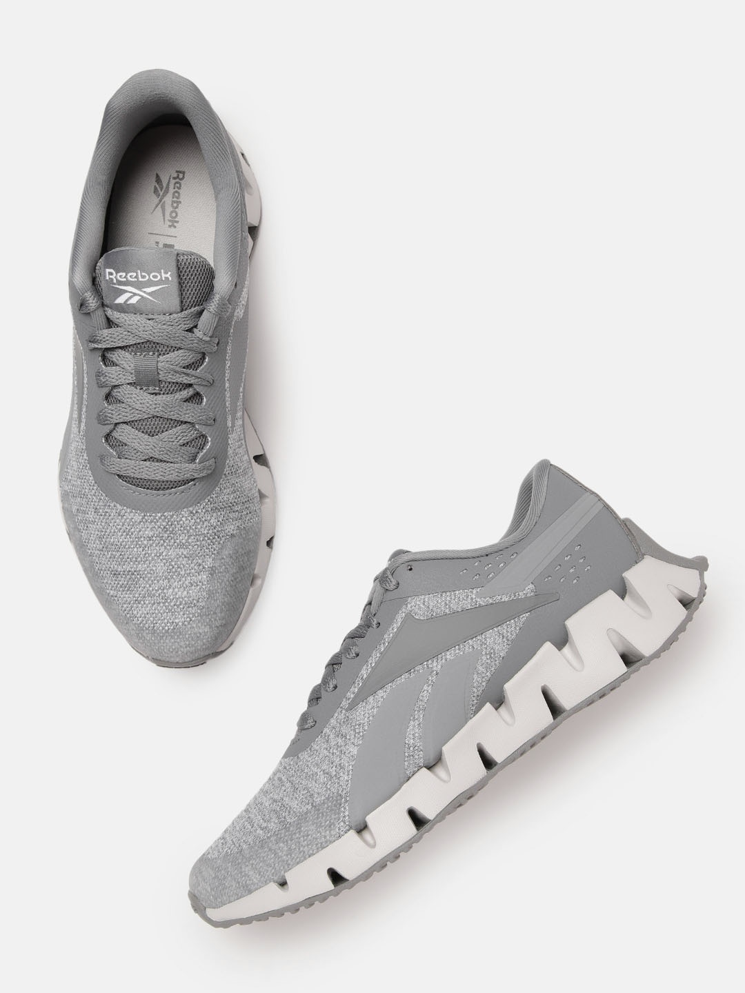 

Reebok Men Grey Woven Design Zig Dynamica 2.0 Running Shoes