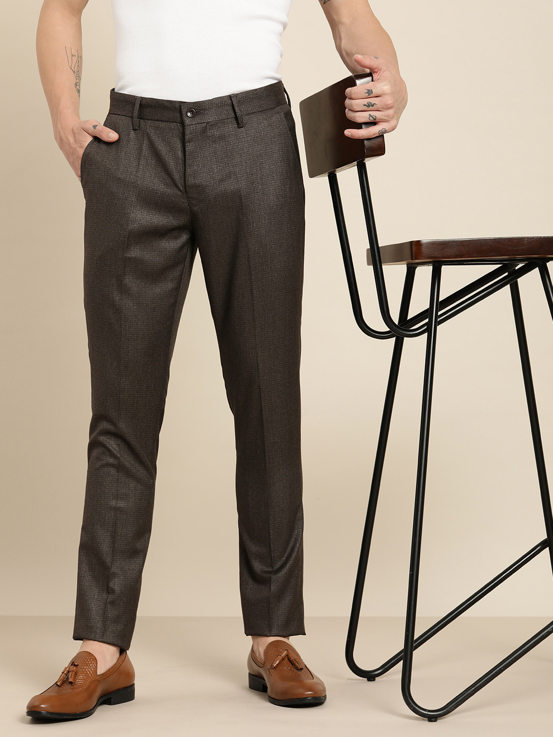 

encore by INVICTUS Men Brown Checked Trousers