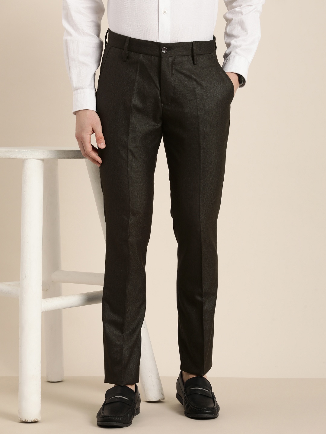 

encore by INVICTUS Men Checked Formal Trousers, Brown