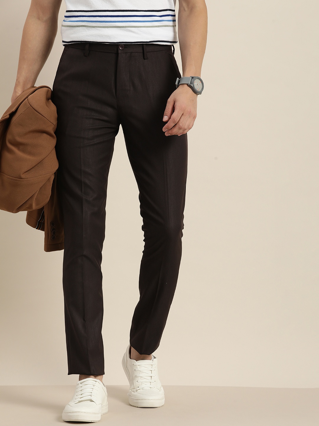 

encore by INVICTUS Men Brown Textured Mid-Rise Regular Trousers
