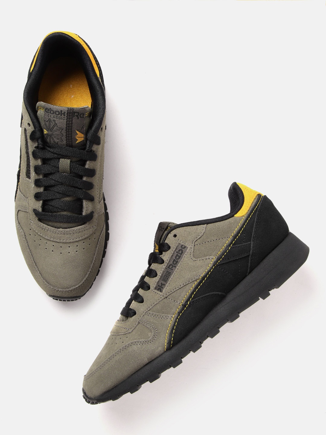 

Reebok Classic Unisex Olive Green Perforations Classic Leather Sneakers Excluding Trims