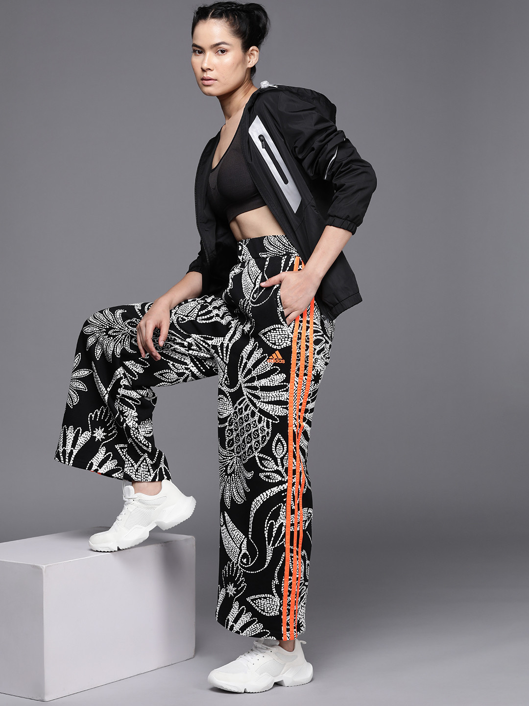 

ADIDAS Women Black & White Abstract Printed Farm Rio Wide Leg Track Pants