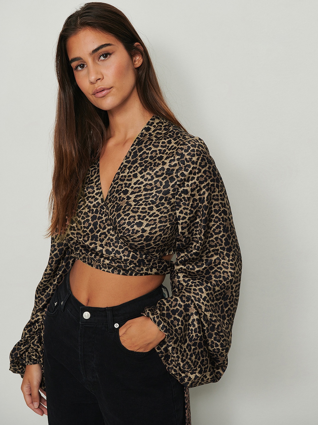 

NA-KD Beige & Brown Animal Print Bishop Sleeves Layered Crop Wrap Top