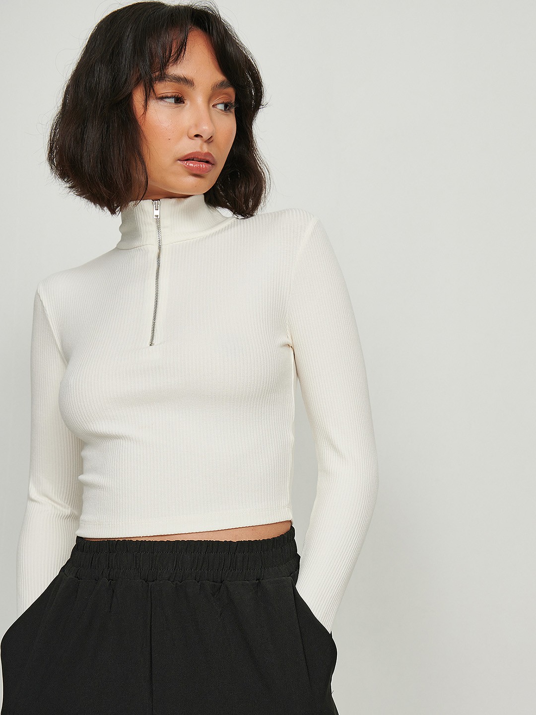 

NA-KD Women Off White Self Striped High Neck T-shirt