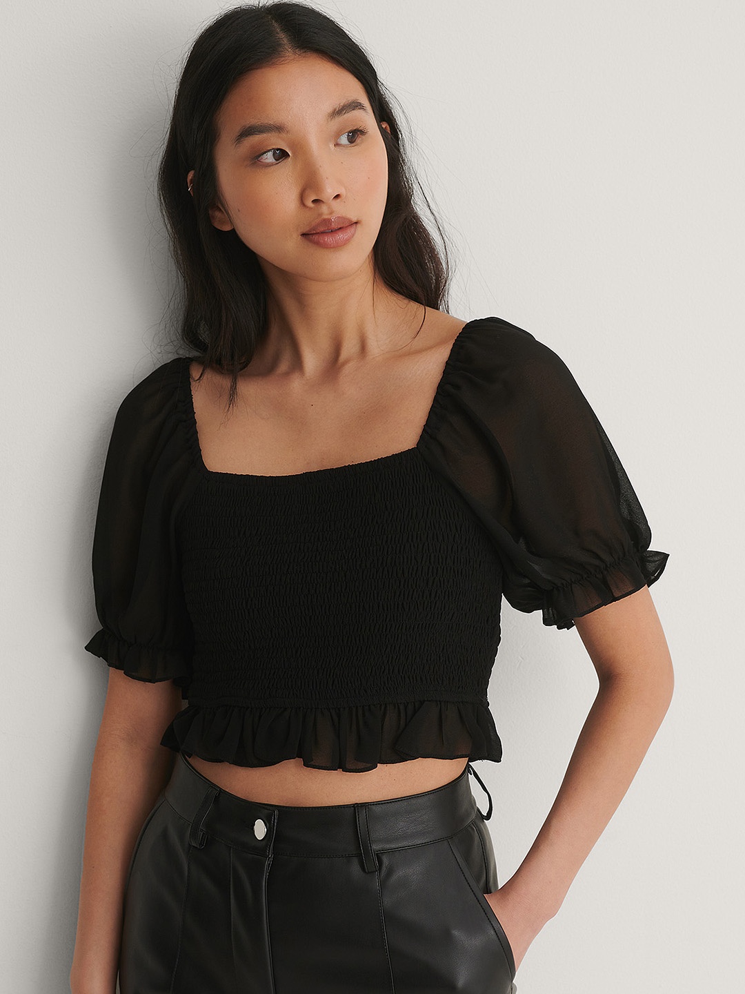 

NA-KD Black Solid Smocked Top with Ruffles
