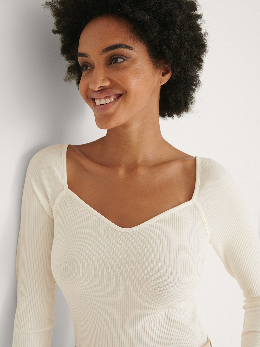 

NA-KD White Self Striped Sweetheart Neck Top