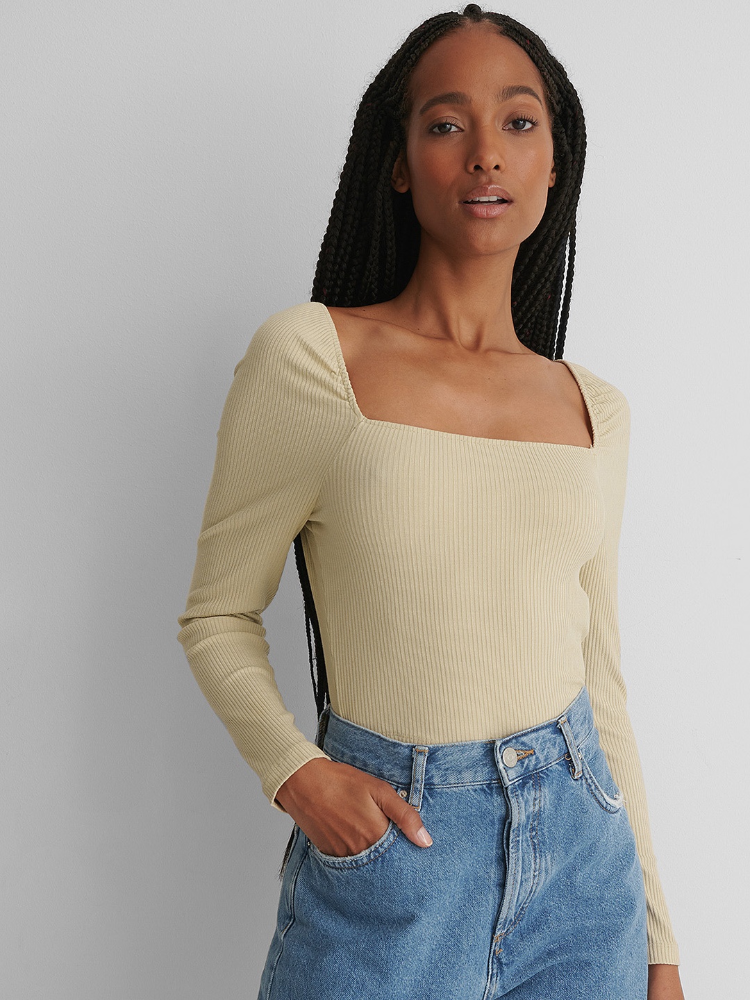

NA-KD Beige Solid Top
