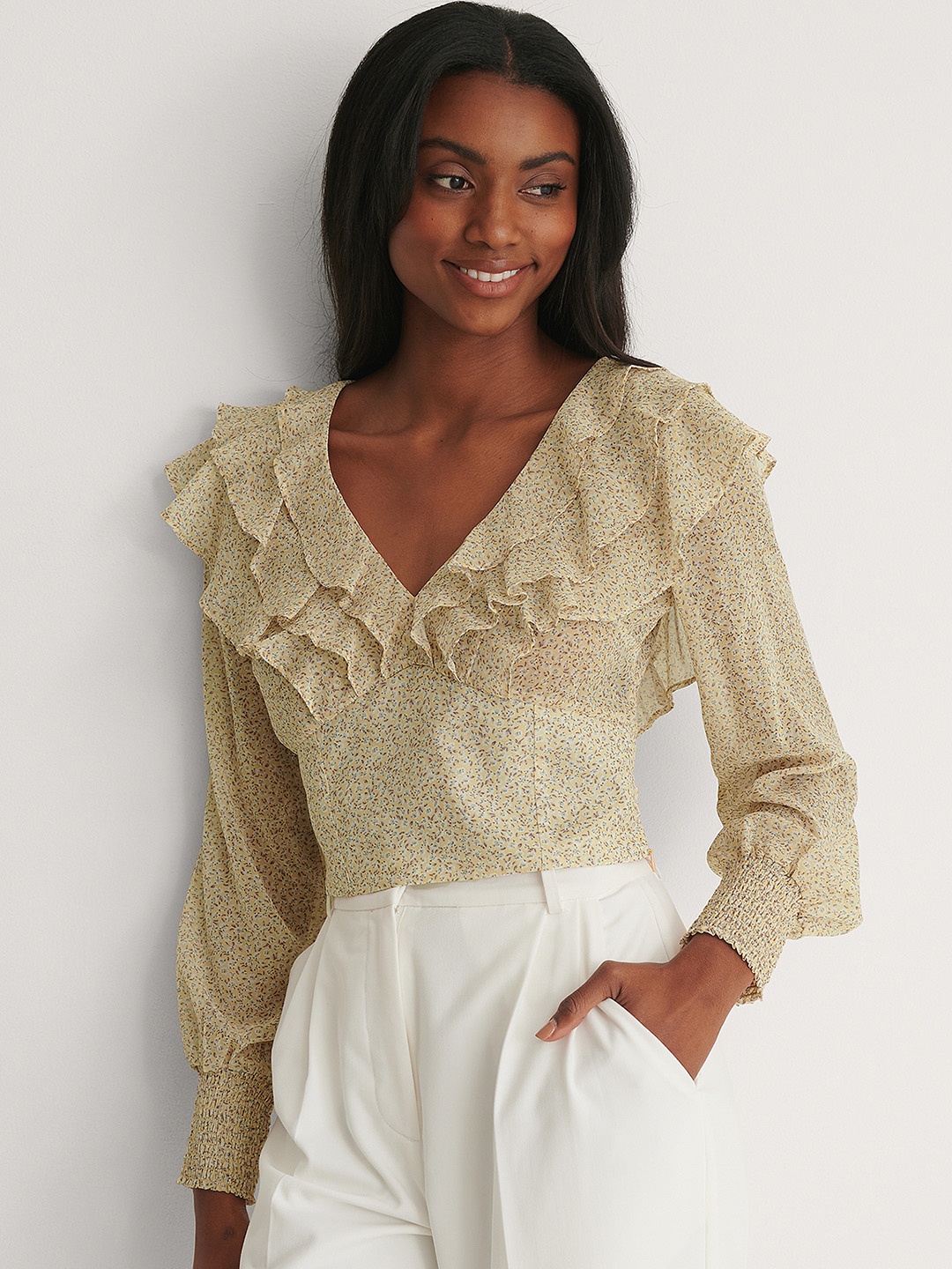

NA-KD Beige & Green Floral Printed Smocked Top