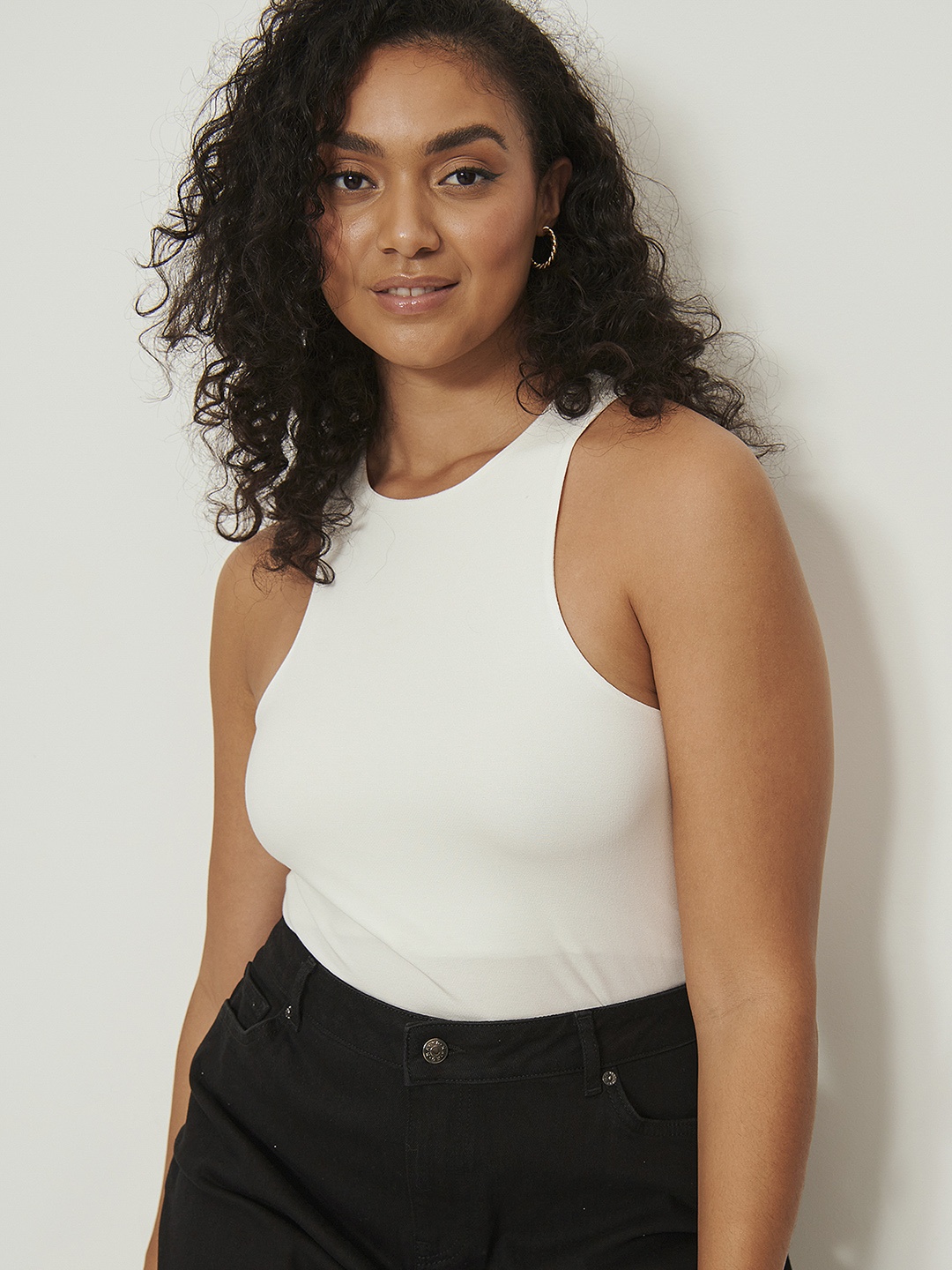 

NA-KD White Solid Top
