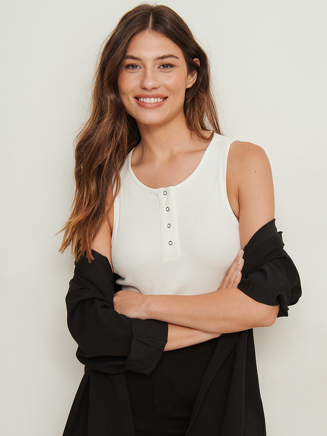 

NA-KD White Solid Top