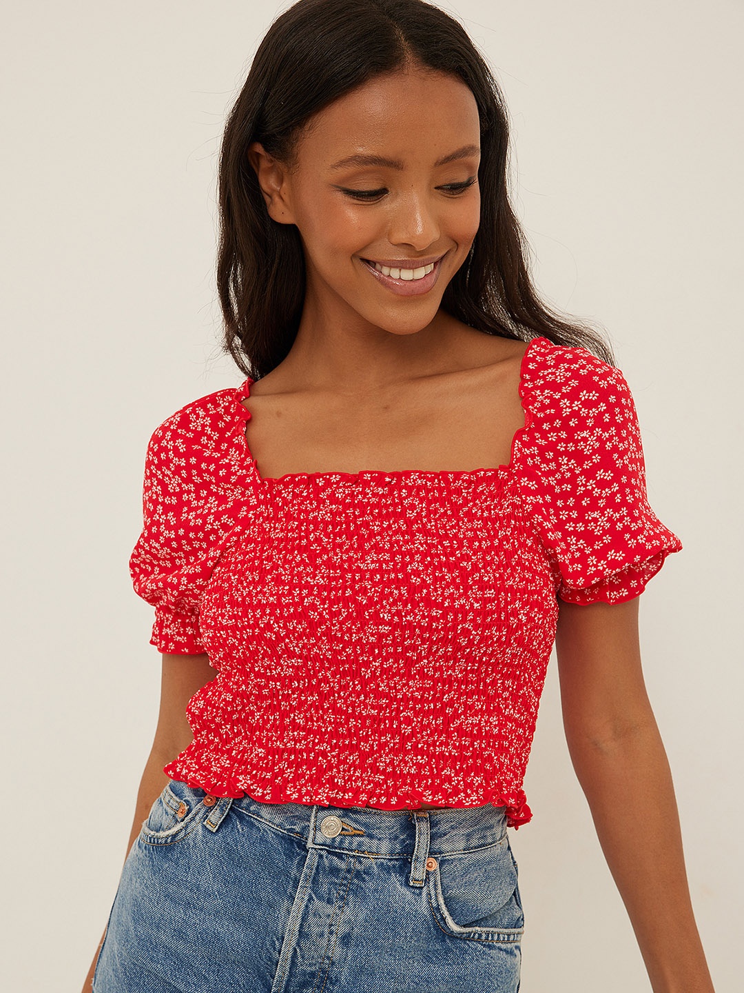 

NA-KD Red & White Floral Print Crop Top