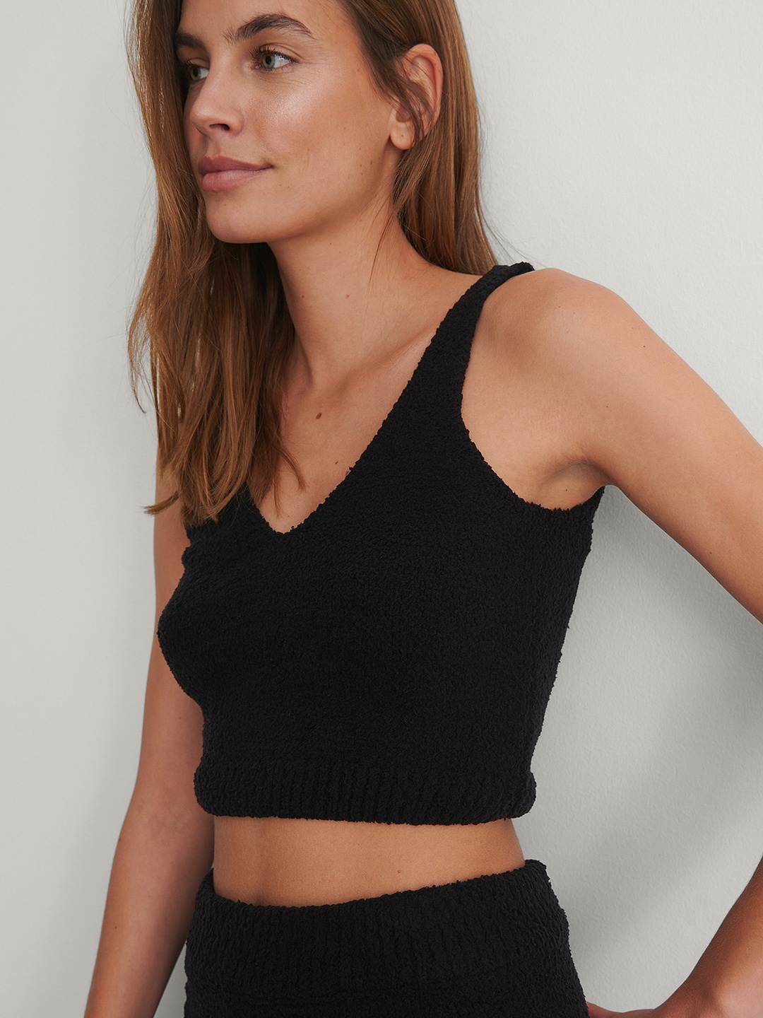 

NA-KD Black Singlet Crop Top
