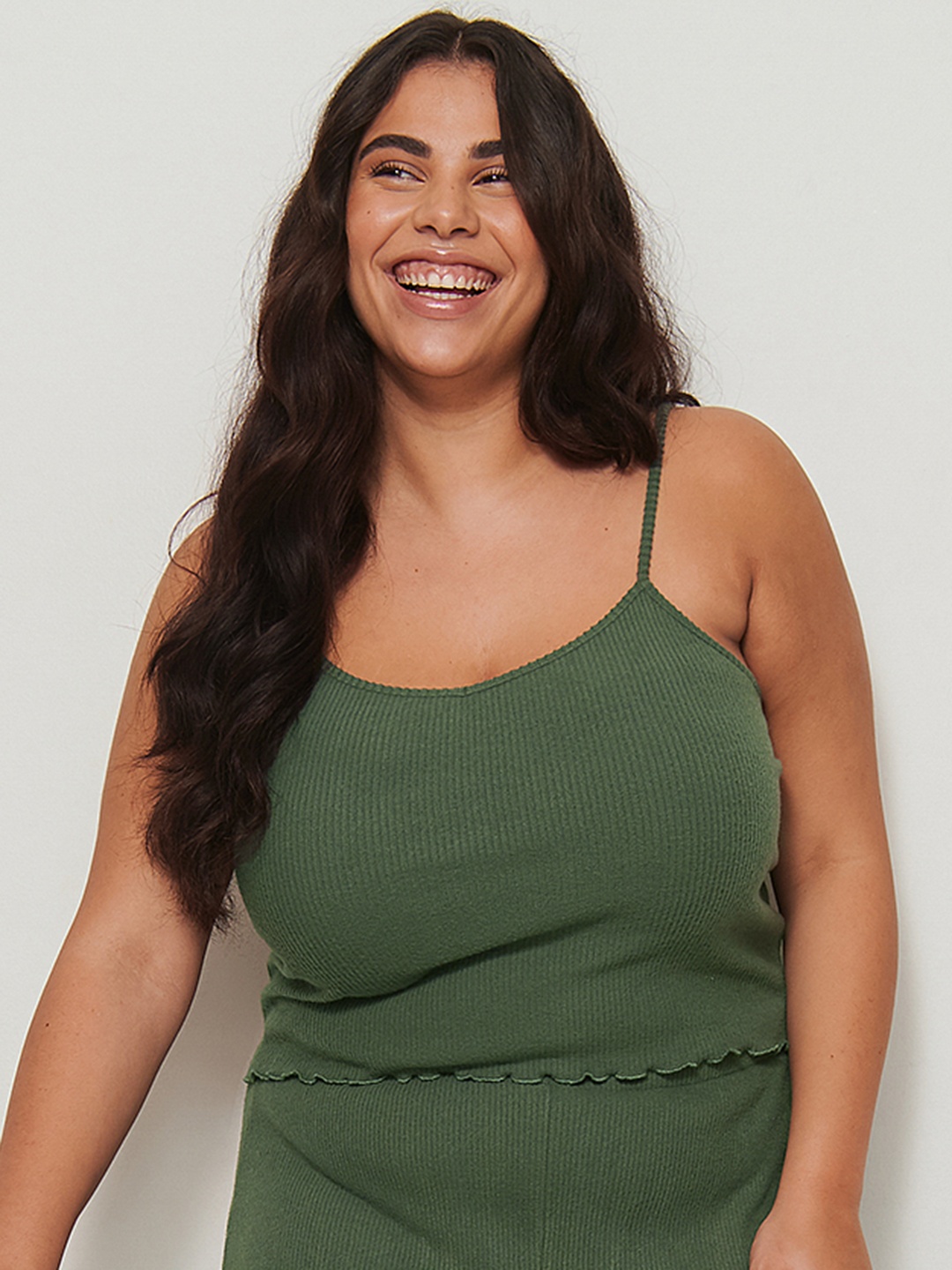 

NA-KD Green Solid Ribbed Top