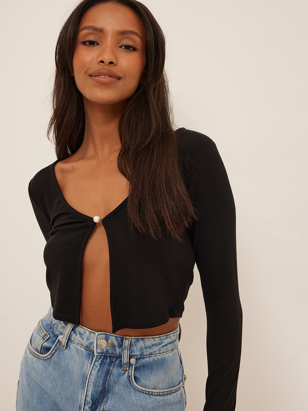 

NA-KD Black Top With Front Slit