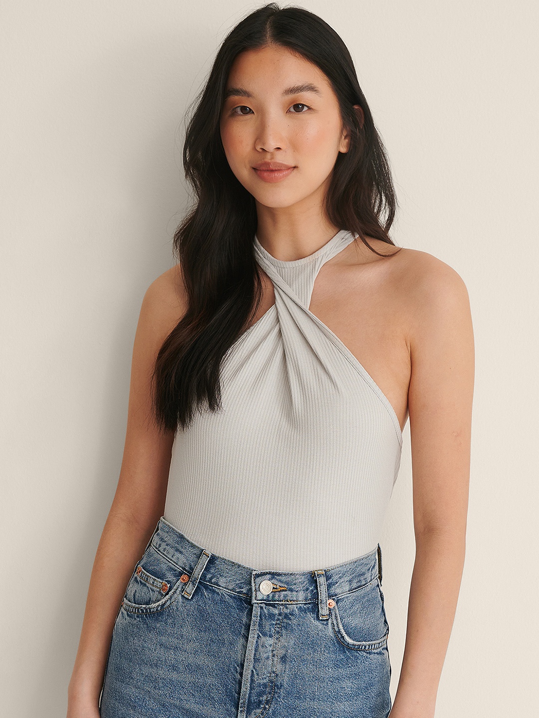 

NA-KD Grey Halter Neck Top