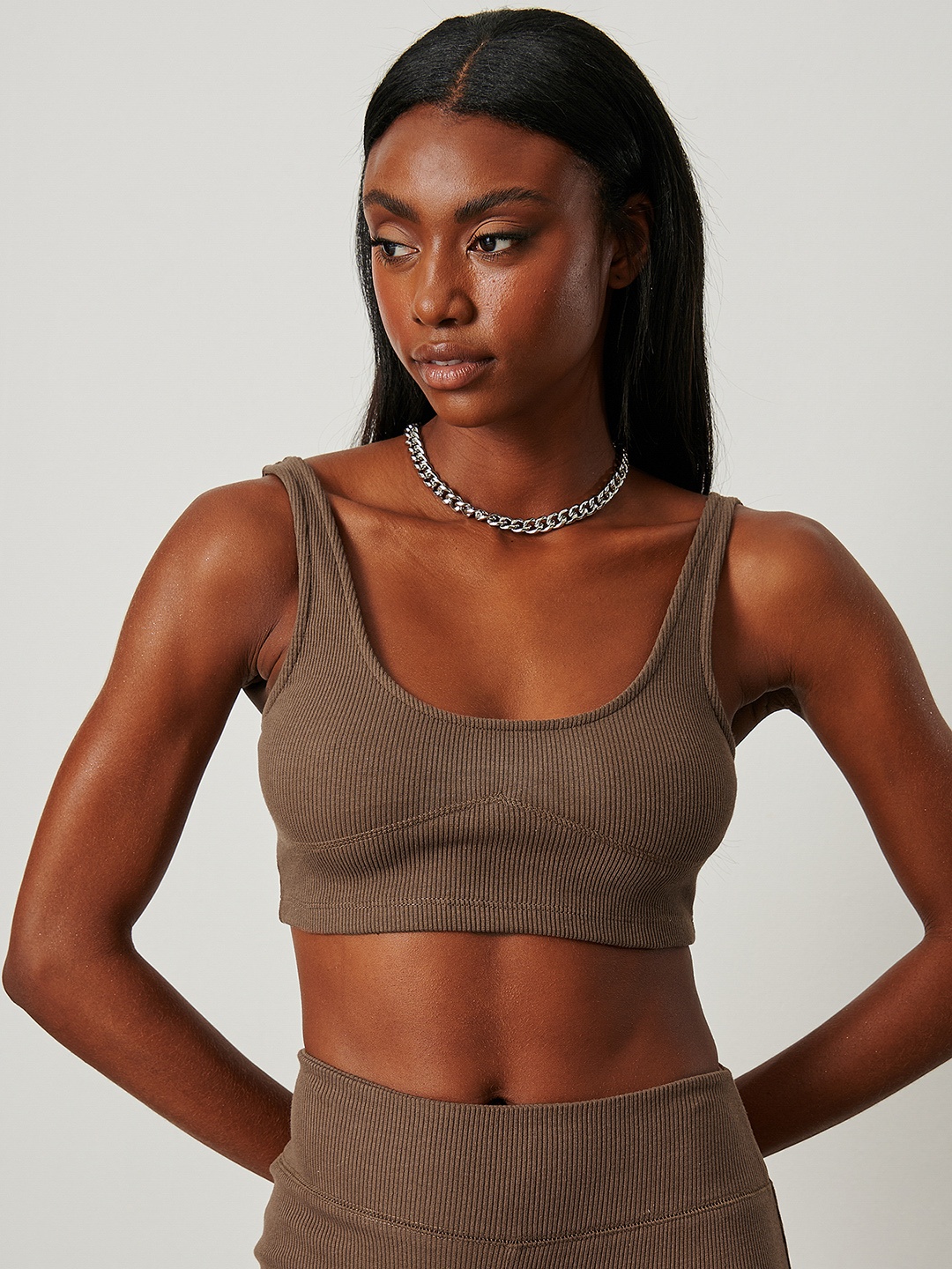 

NA-KD Women Brown Solid Ribbed Cotton Crop Top