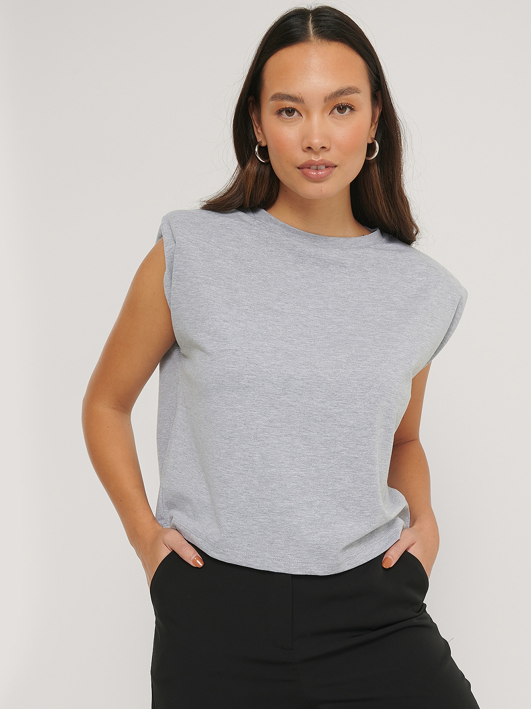 

NA-KD Women Grey Melange Solid Regular Top