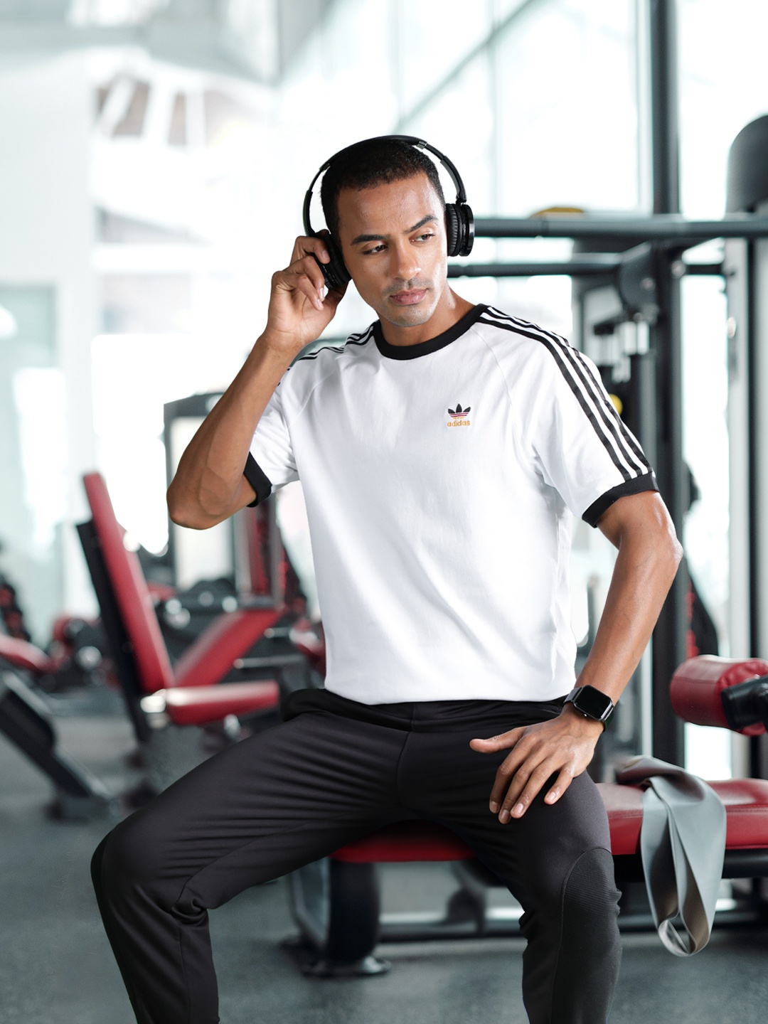 

ADIDAS Originals Men White 3-Stripes Pure Cotton Applique Germany T-shirt