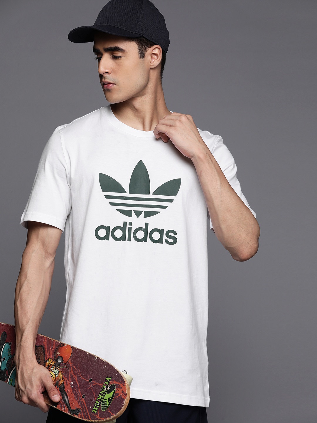 

ADIDAS Originals Men White & Green Brand Logo Printed Pure Cotton T-shirt