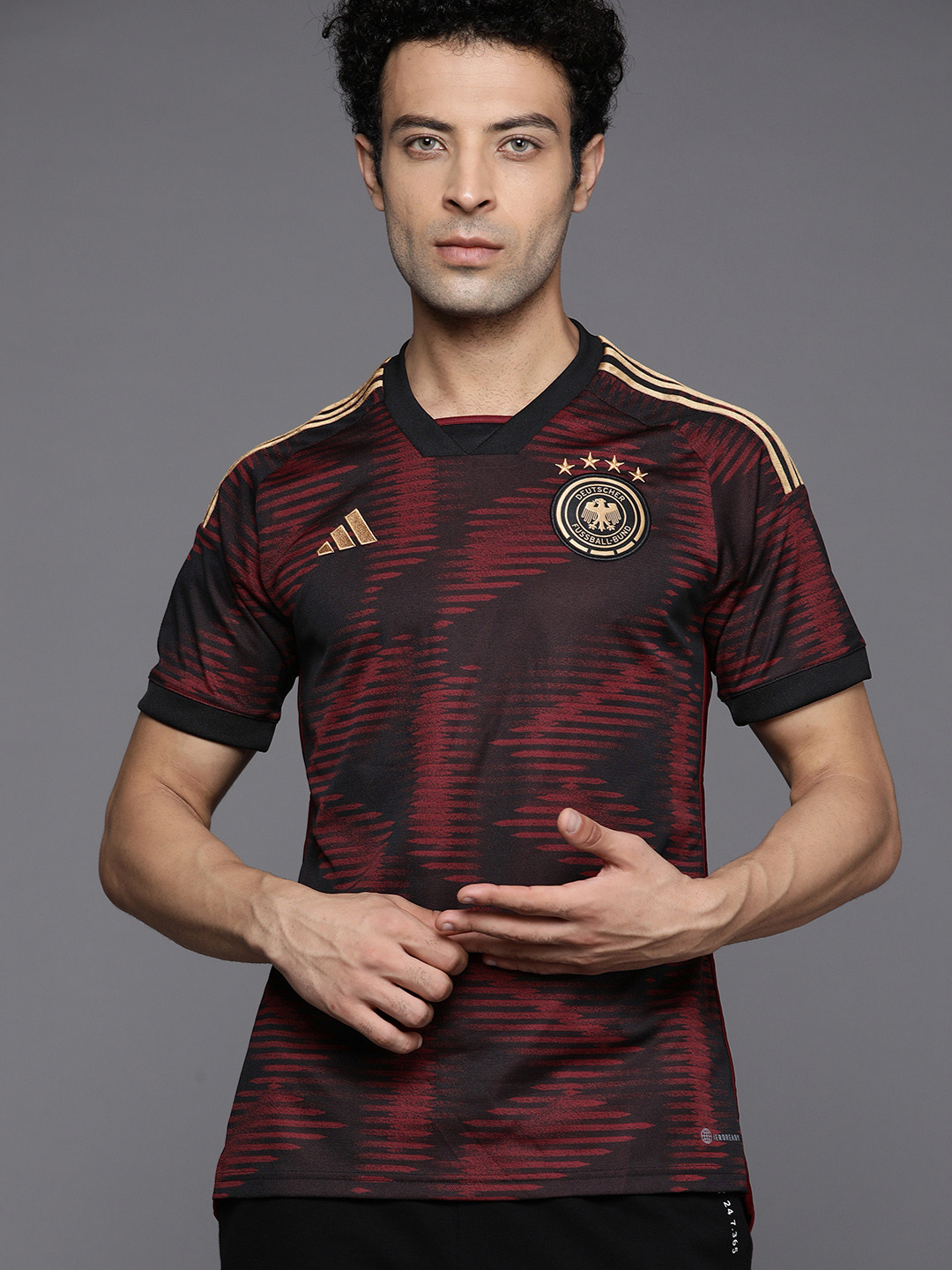 

ADIDAS Men Black & Maroon Germany 22 Away Slim Fit Printed Football Jersey