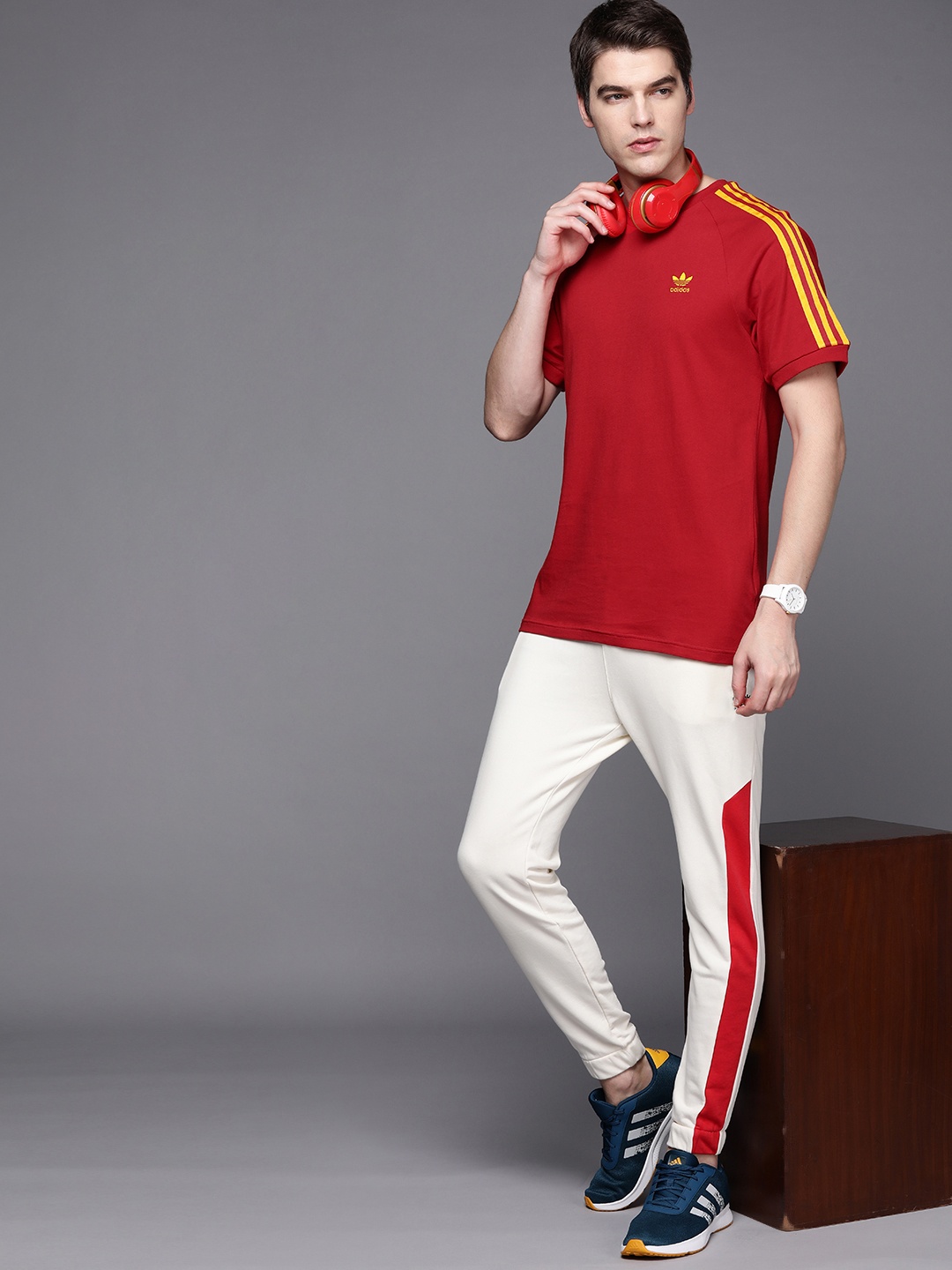

ADIDAS Originals Men Red 3-Stripes Pure Cotton Applique Spain T-shirt