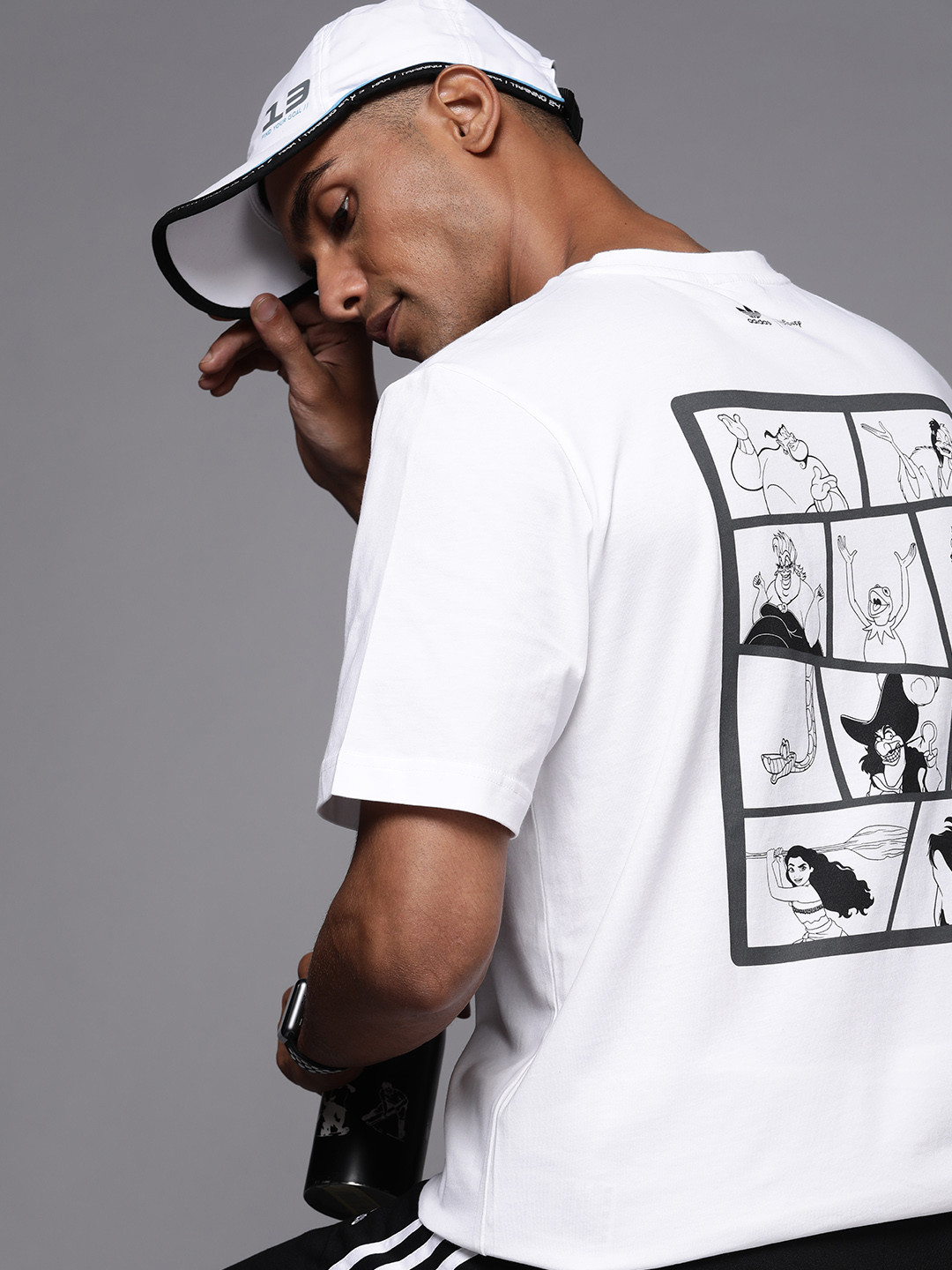 

ADIDAS Originals Men White & Black Disney GFX Printed Pure Cotton T-shirt