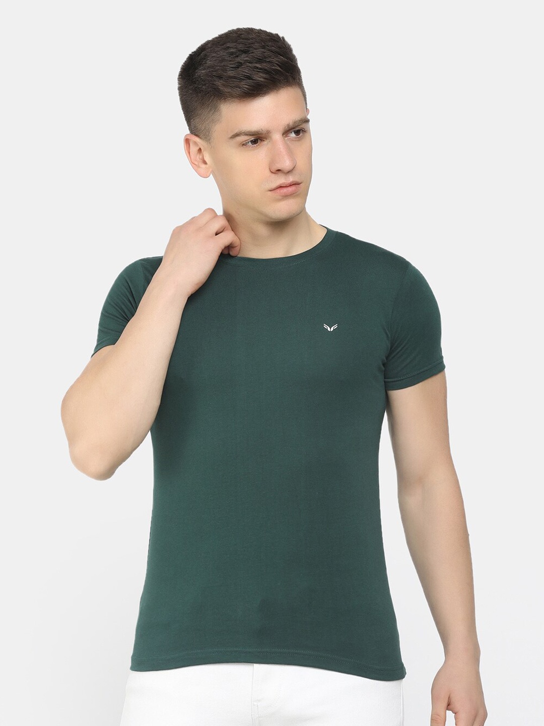 

V-Mart Men Green T-shirt