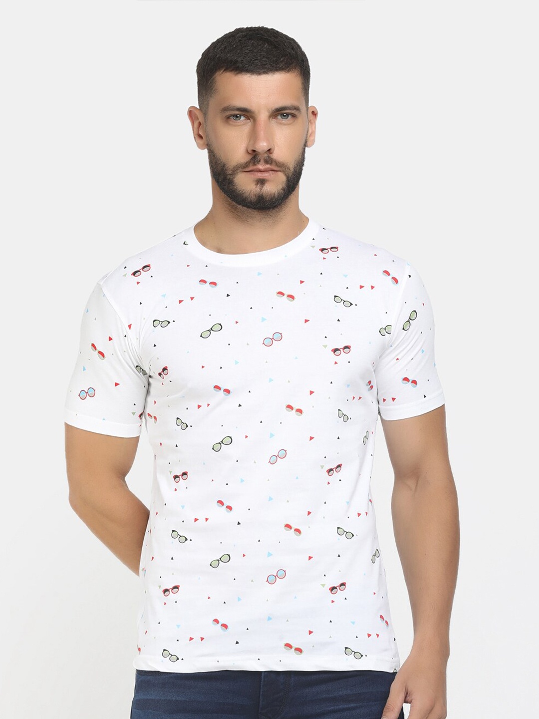 

V-Mart Men White Printed T-shirt