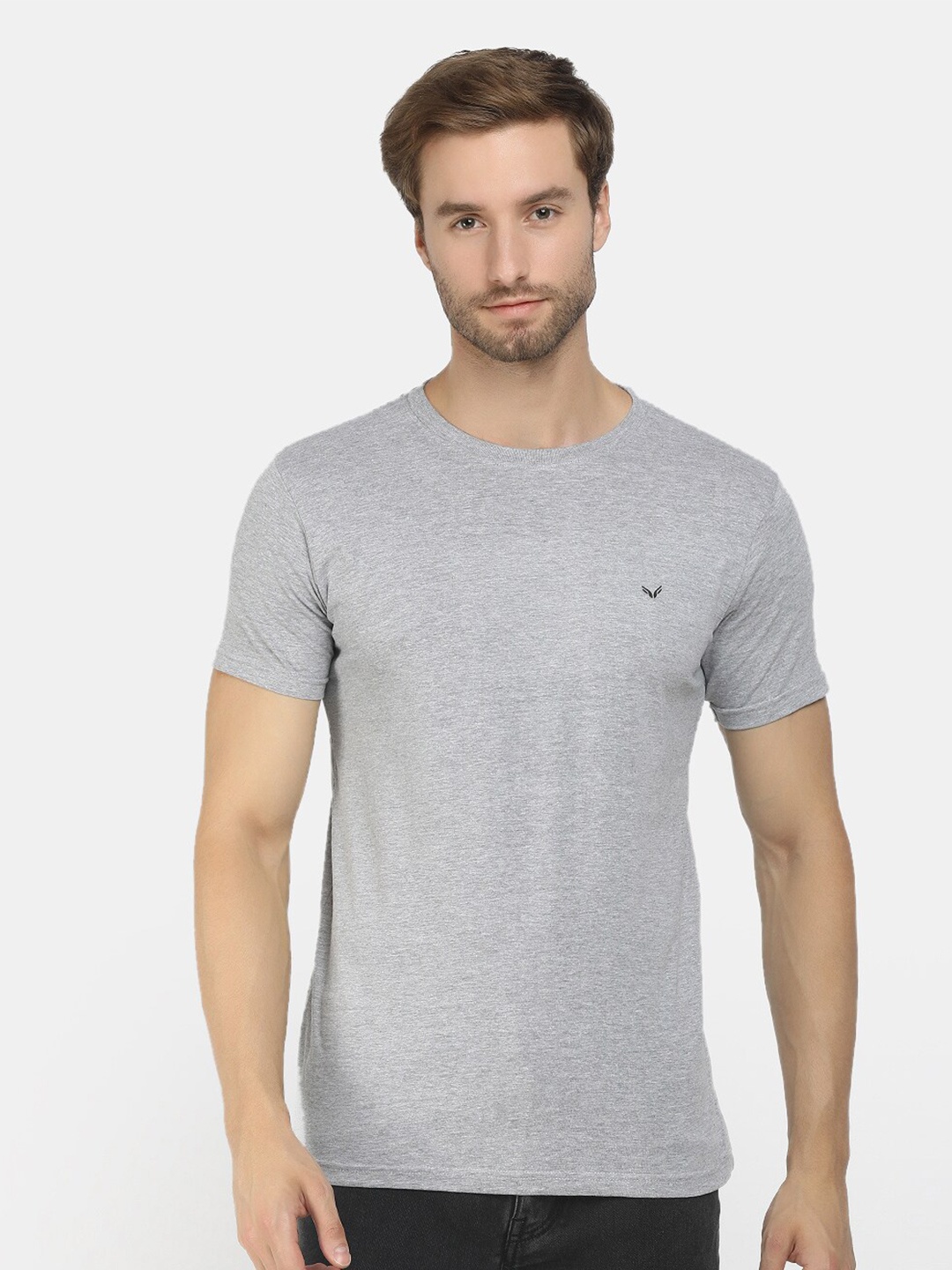 

V-Mart Men Grey Melange V-Neck Applique T-shirt