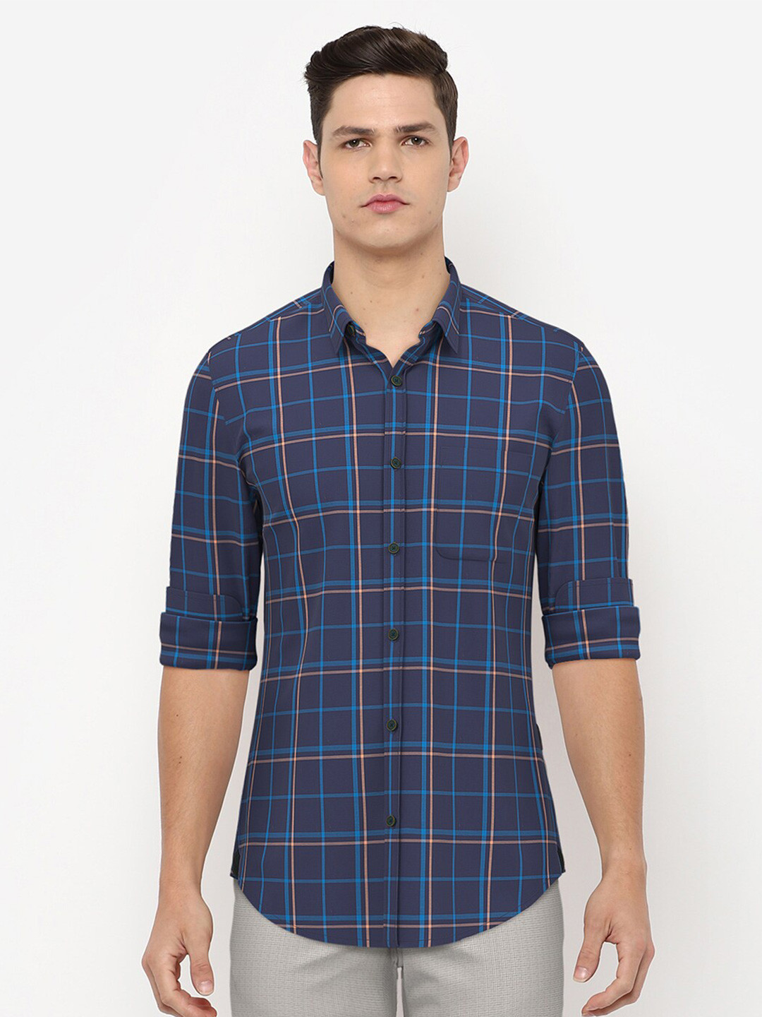 

Peter England Casuals Men Navy Blue Slim Fit Tartan Checks Checked Casual Shirt