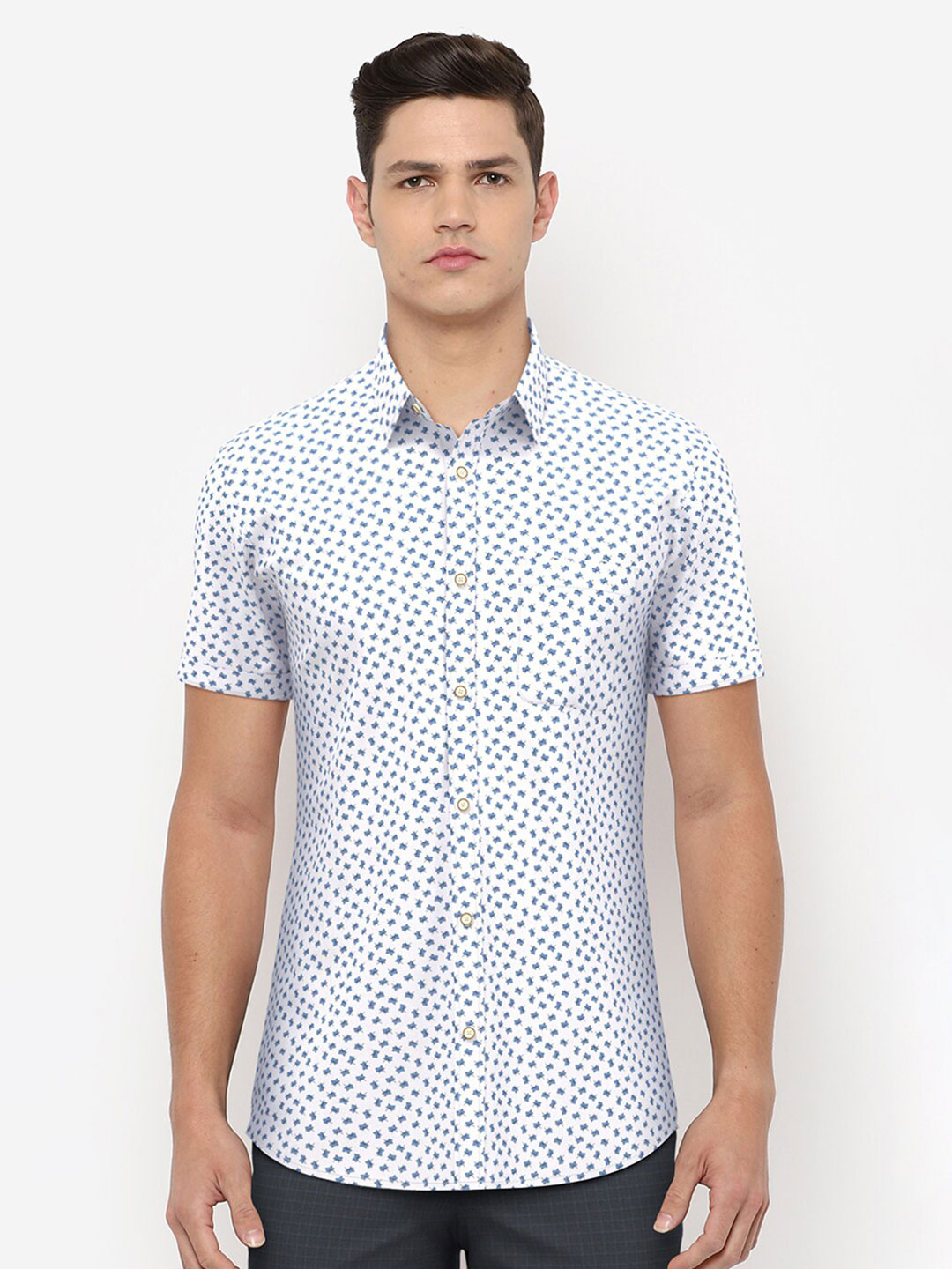 

Peter England Casuals Men Blue Slim Fit Printed Casual Shirt