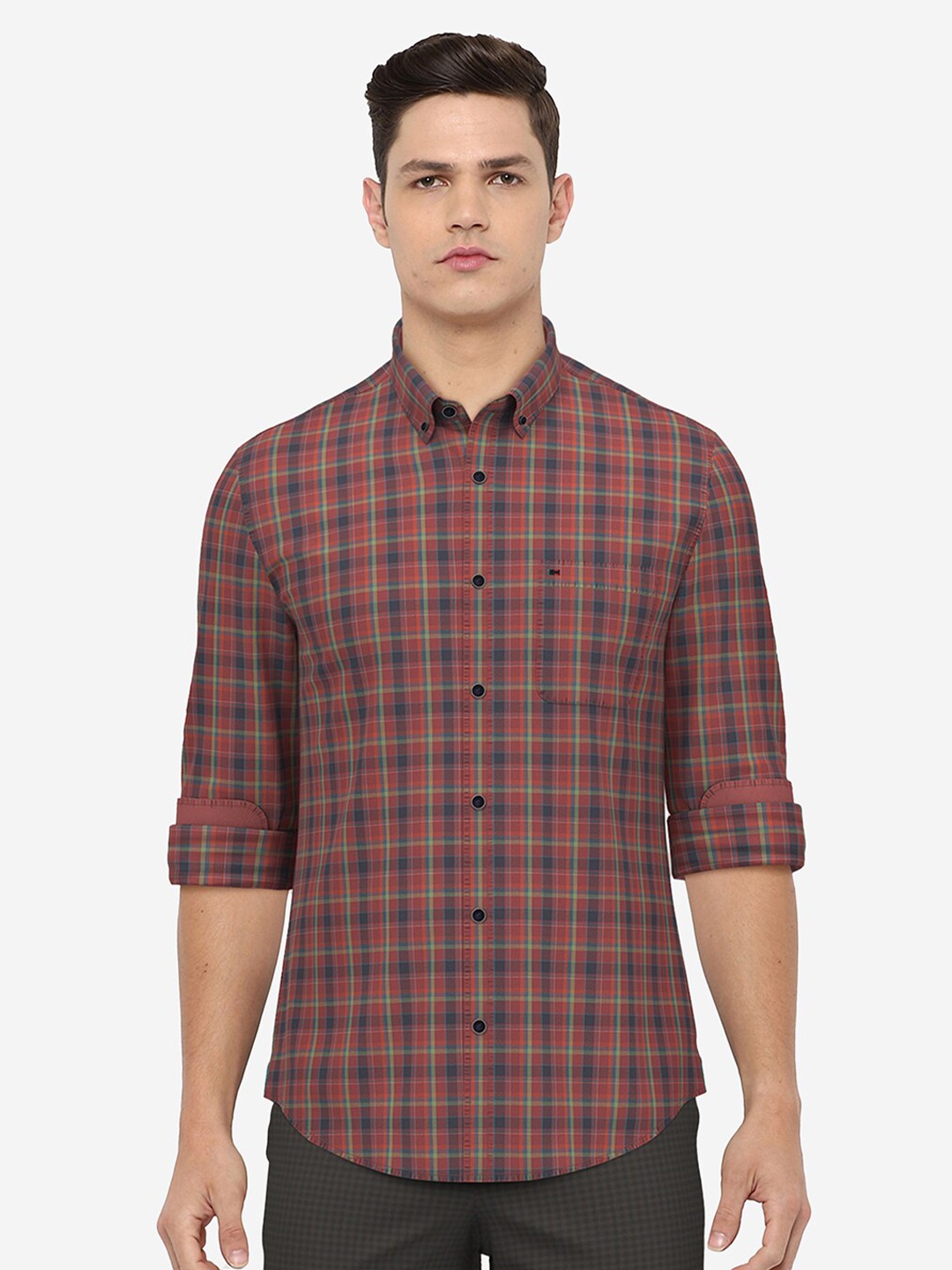 

Peter England Casuals Men Maroon Slim Fit Tartan Checks Checked Casual Shirt