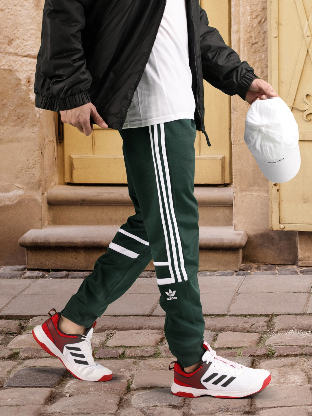 

ADIDAS Originals Men Green Challenger Joggers