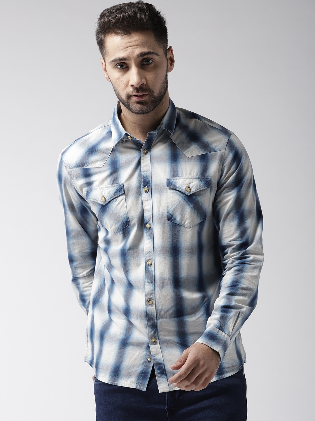 

Celio Men Blue Checked Casual Shirt