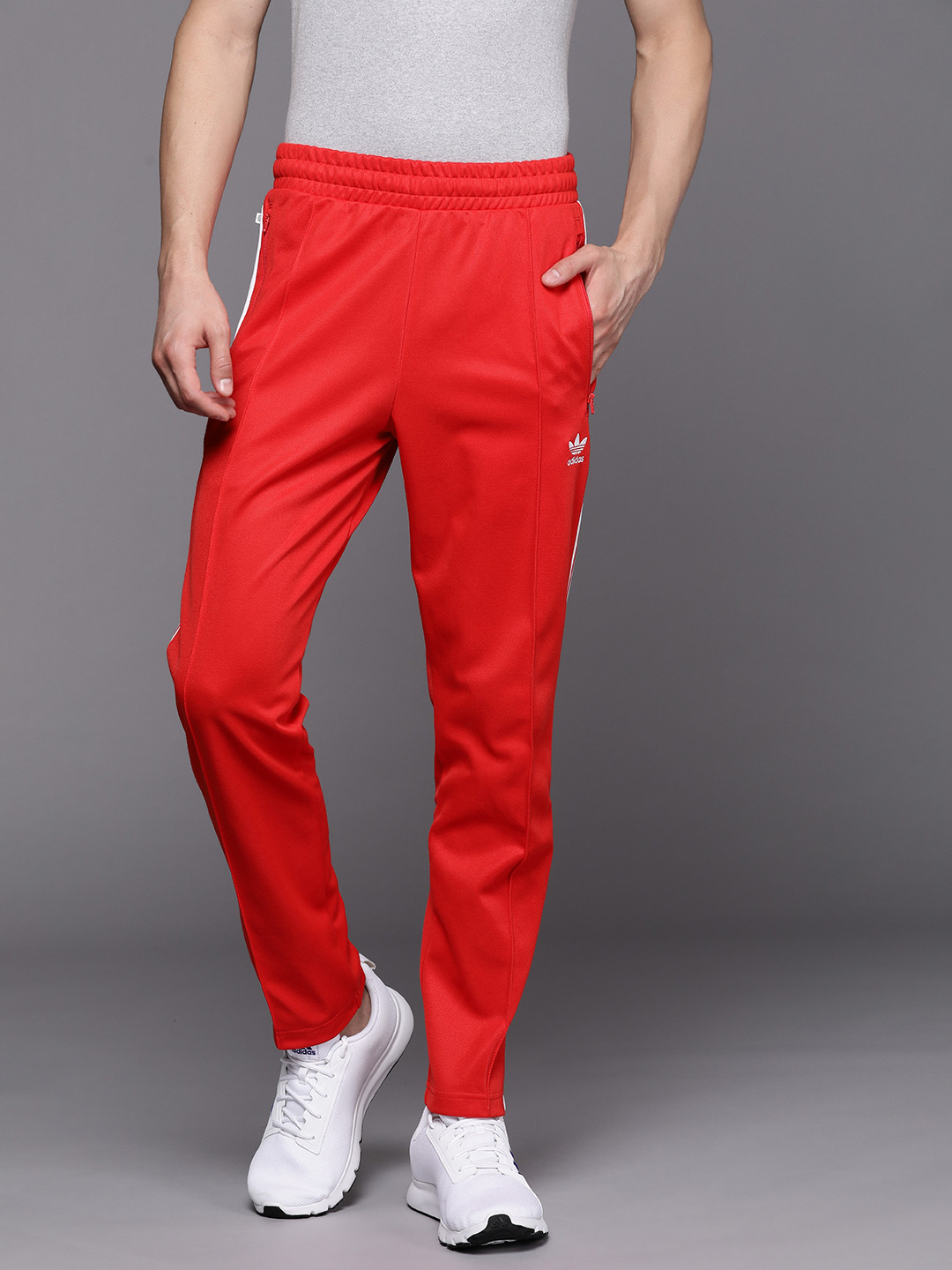 

ADIDAS Originals Men Red Adicolor Classics Beckenbauer Primeblue Trackpants
