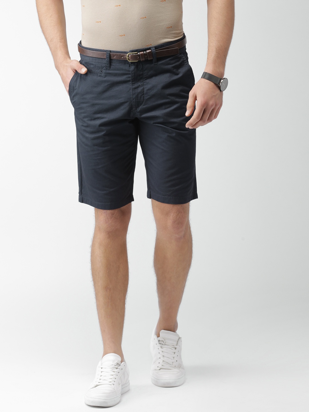 

Celio Men Navy Solid Regular Fit Chino Shorts, Navy blue