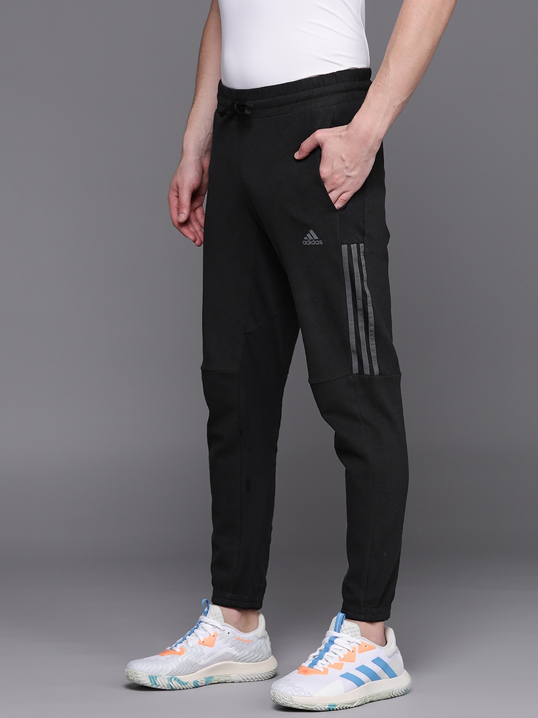 

ADIDAS Men Solid Aeroready Yoga Joggers, Black