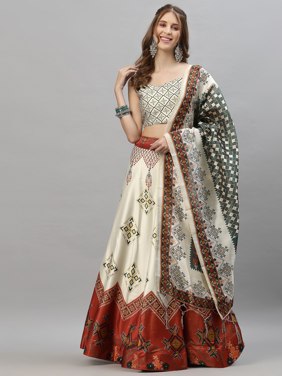 

Satrani Cream-Coloured & Red Printed Semi-Stitched Lehenga & Unstitched Blouse With Dupatta