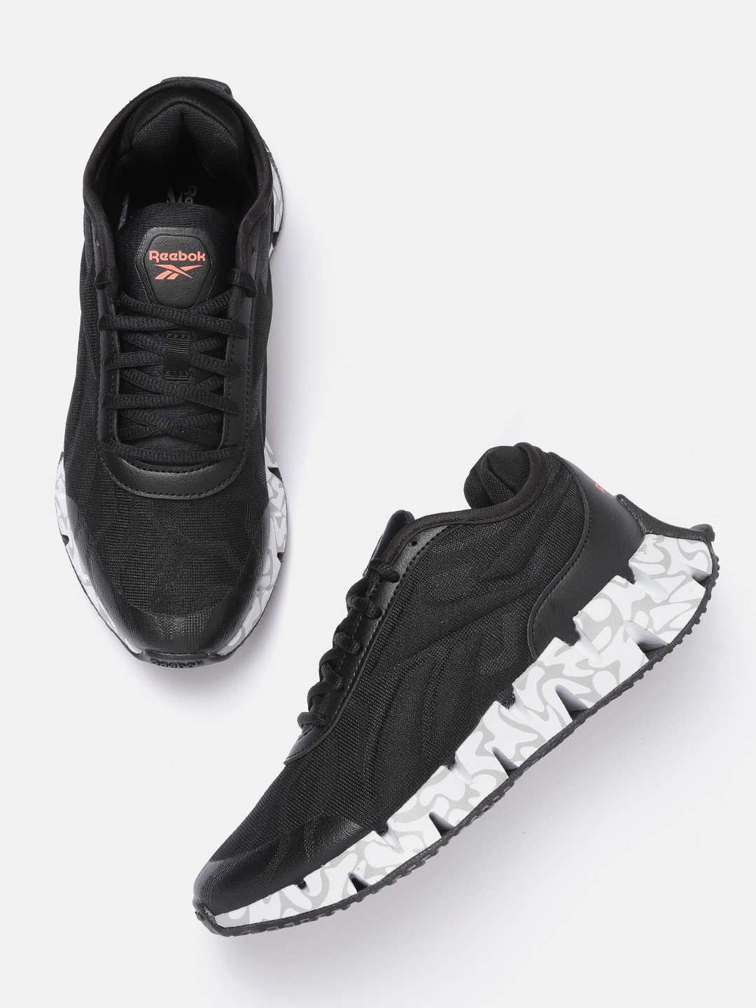 

Reebok Women Black Woven Design Zig Dynamica 3.0 Running Shoes