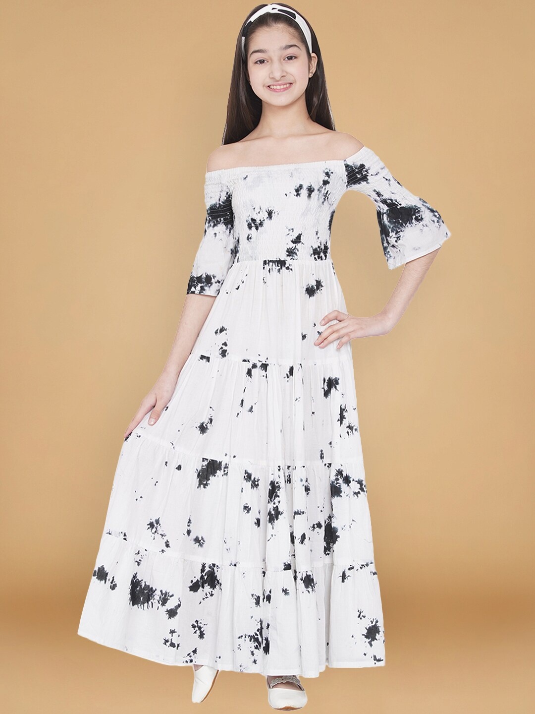 

titliyan White Floral Off-Shoulder Maxi Dress