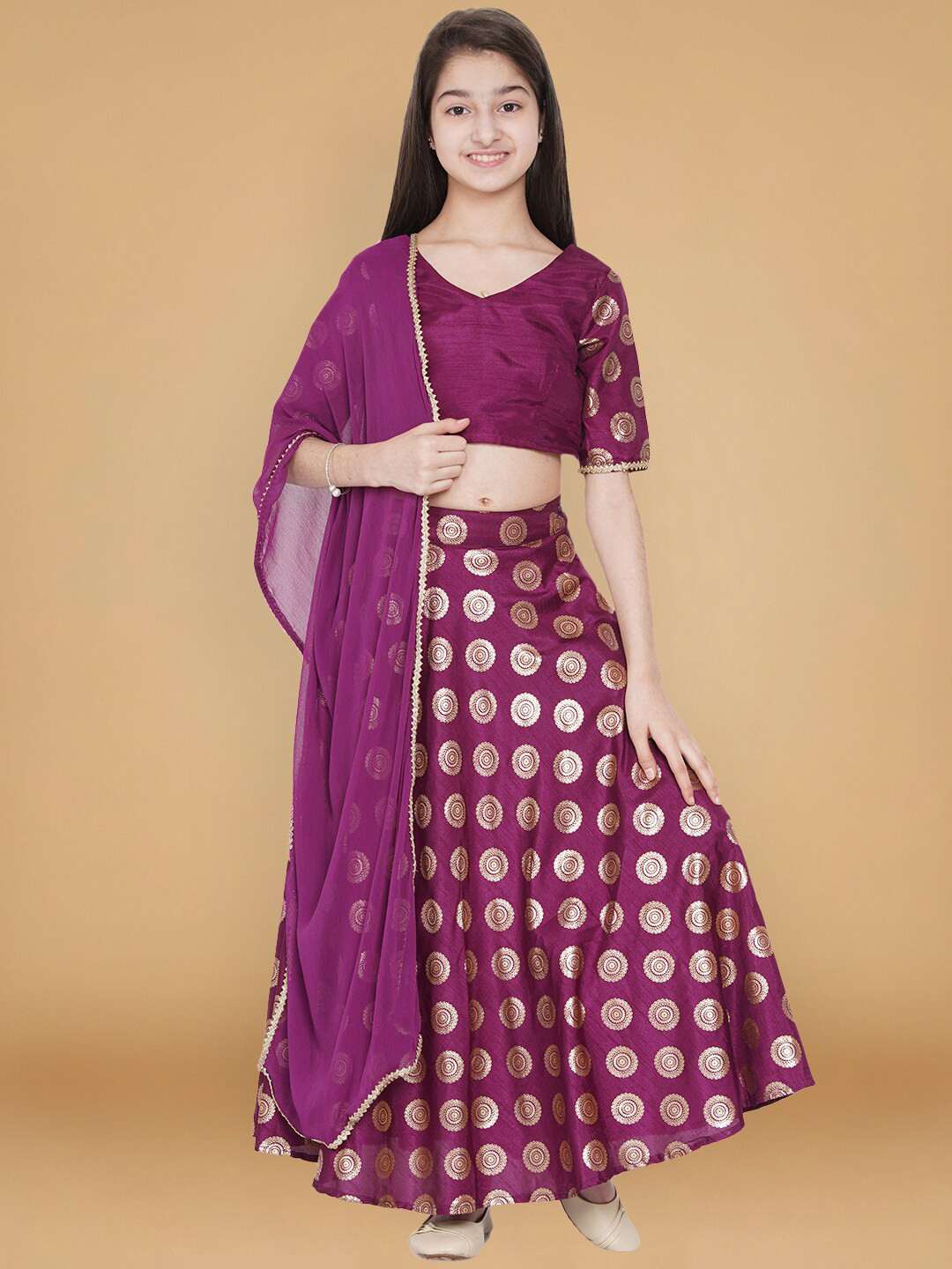 

titliyan Girls Purple & Gold-Toned Printed Ready to Wear Lehenga & Blouse With Dupatta