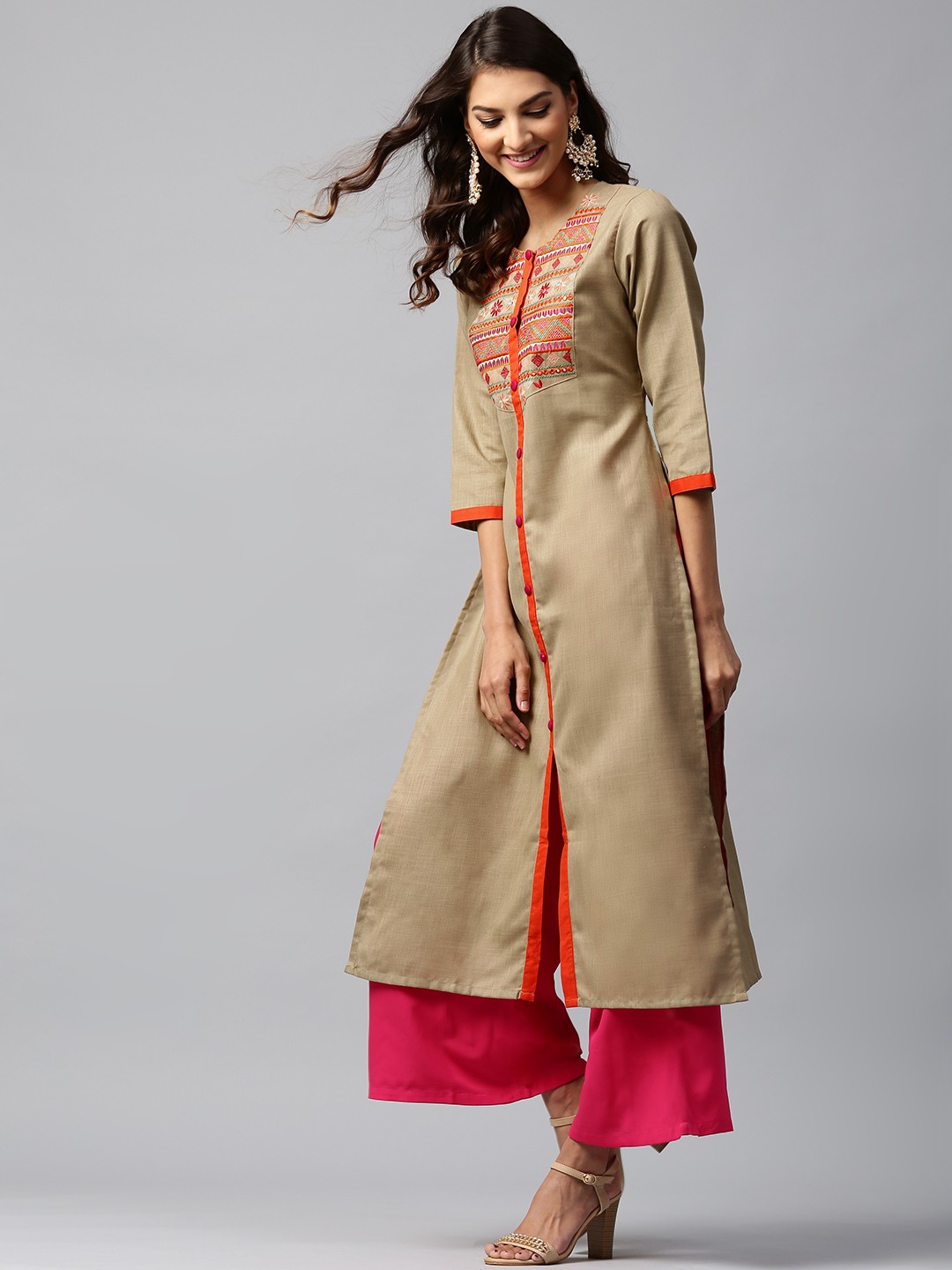

Libas Women Beige Embroidered Straight Kurta